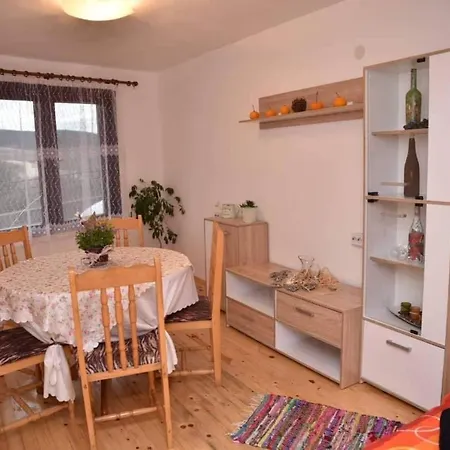 Ross * Veliko Tarnovo